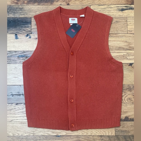NWT Levi’s Rincon Button-Down Sweater Vest - Picture 11 of 12